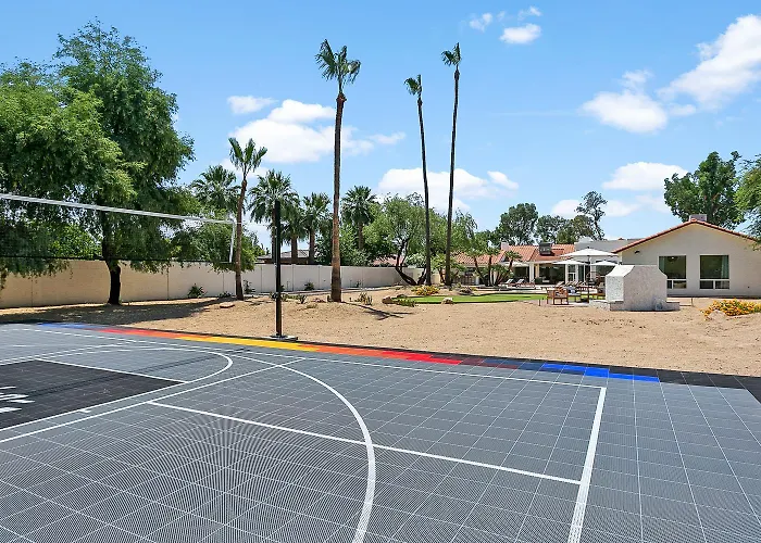Palms Away * Phoenix