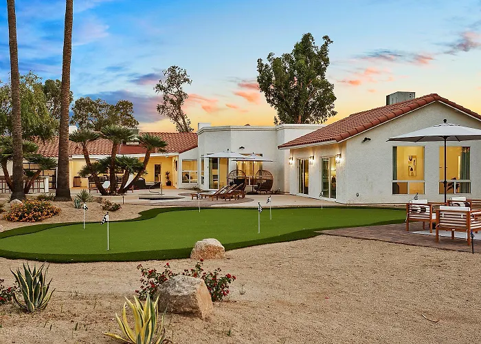 Holiday home Palms Away Phoenix